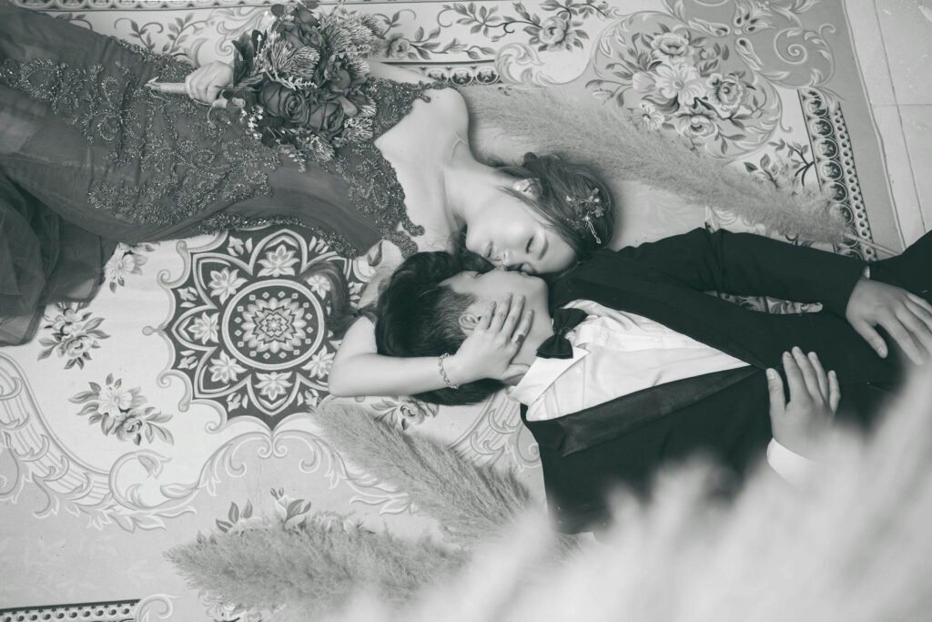 Template 19 - undangankawin.com pexels san wedding 1649543 5544671 1024x683