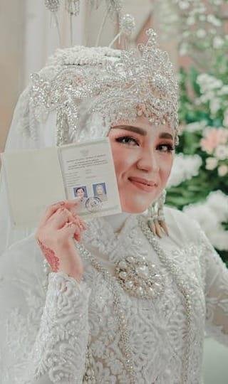 pexels muhamad faizal awal 51664701 woman