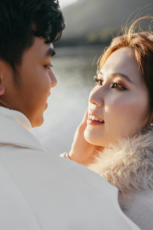 Template 63 - undangankawin.com pexels pham hoang kha 8671899